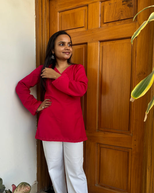 Magenta Classic Lace detail Woollen Short Kurti